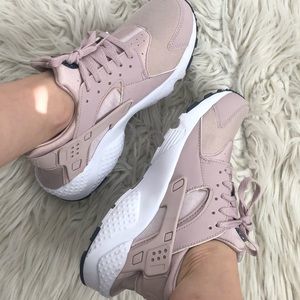 Purple Nike Huarache